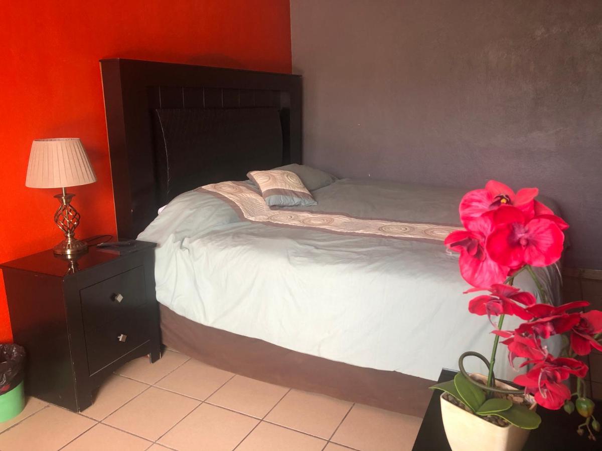Hotel Isabela Puerto San Carlos Buitenkant foto